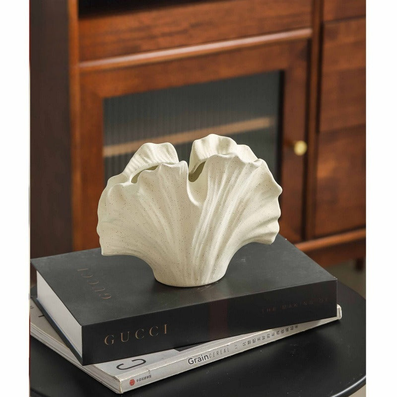 Retro Ginkgo Leaf Ceramic Vase – Wabi-Sabi Light Luxury Decor
