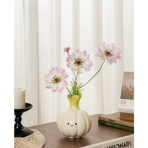 Creative Onion Ceramic Vase – Light Luxury Art Decor