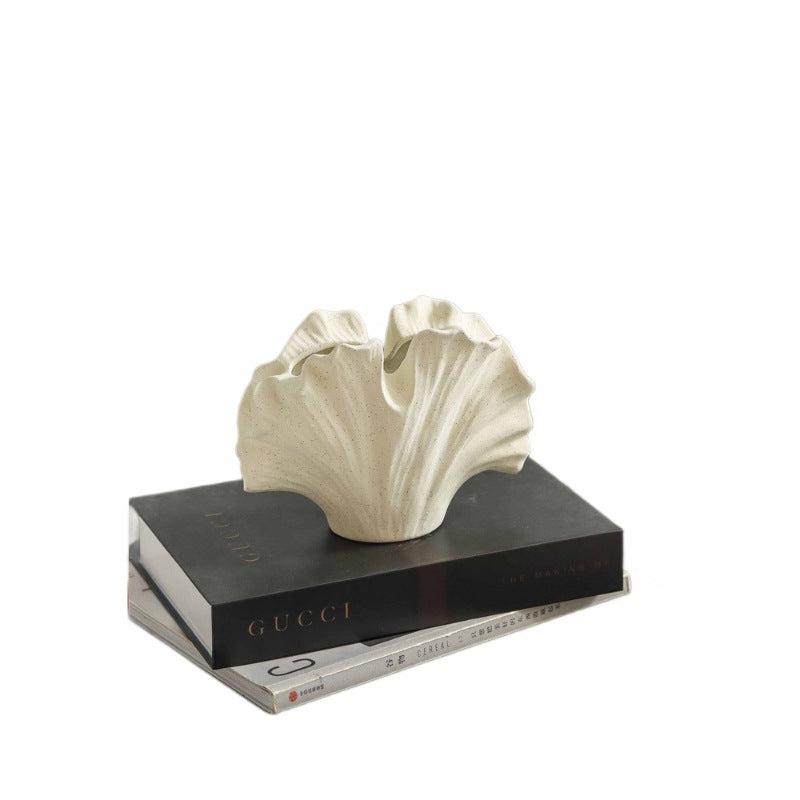 Retro Ginkgo Leaf Ceramic Vase – Wabi-Sabi Light Luxury Decor